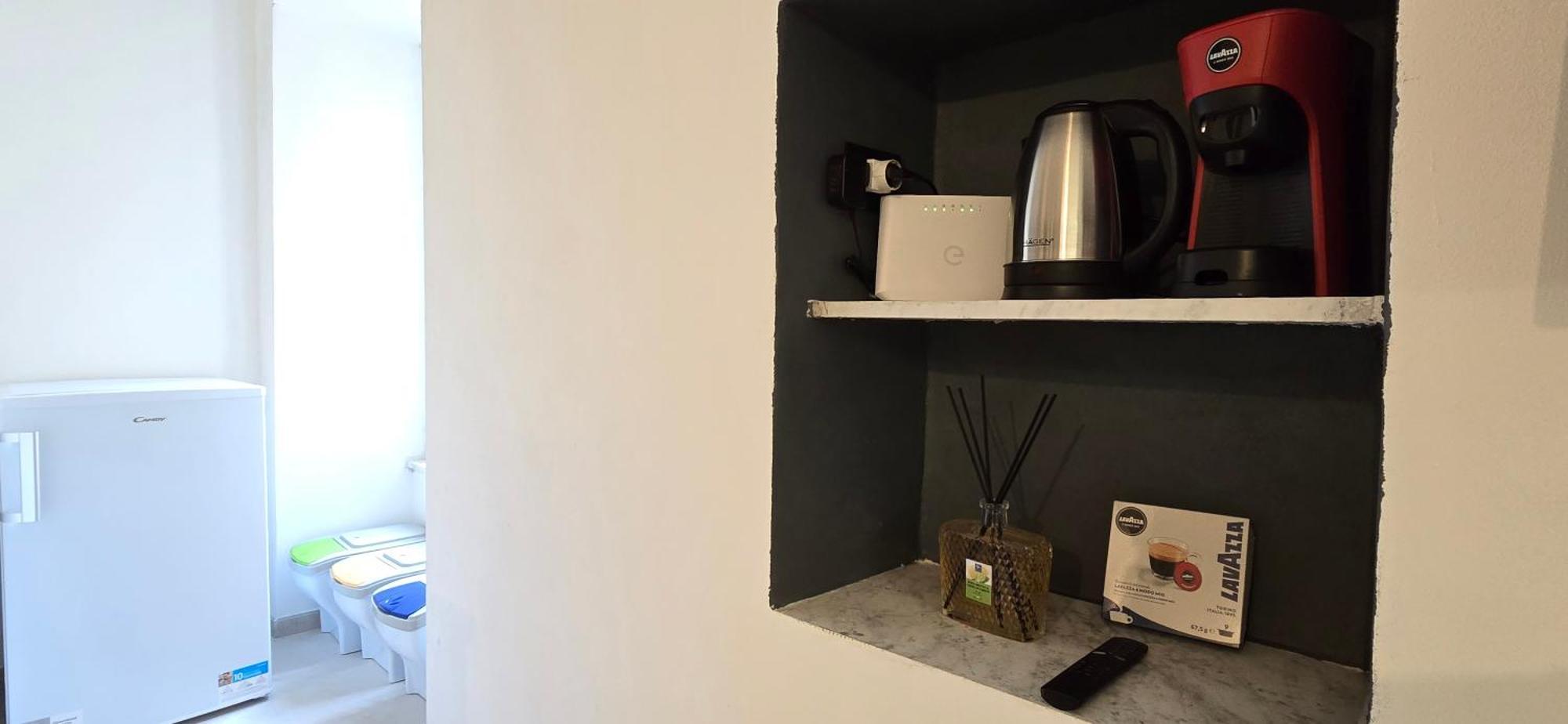 The White Cave- Bluchalet Riomaggiore Bagian luar foto