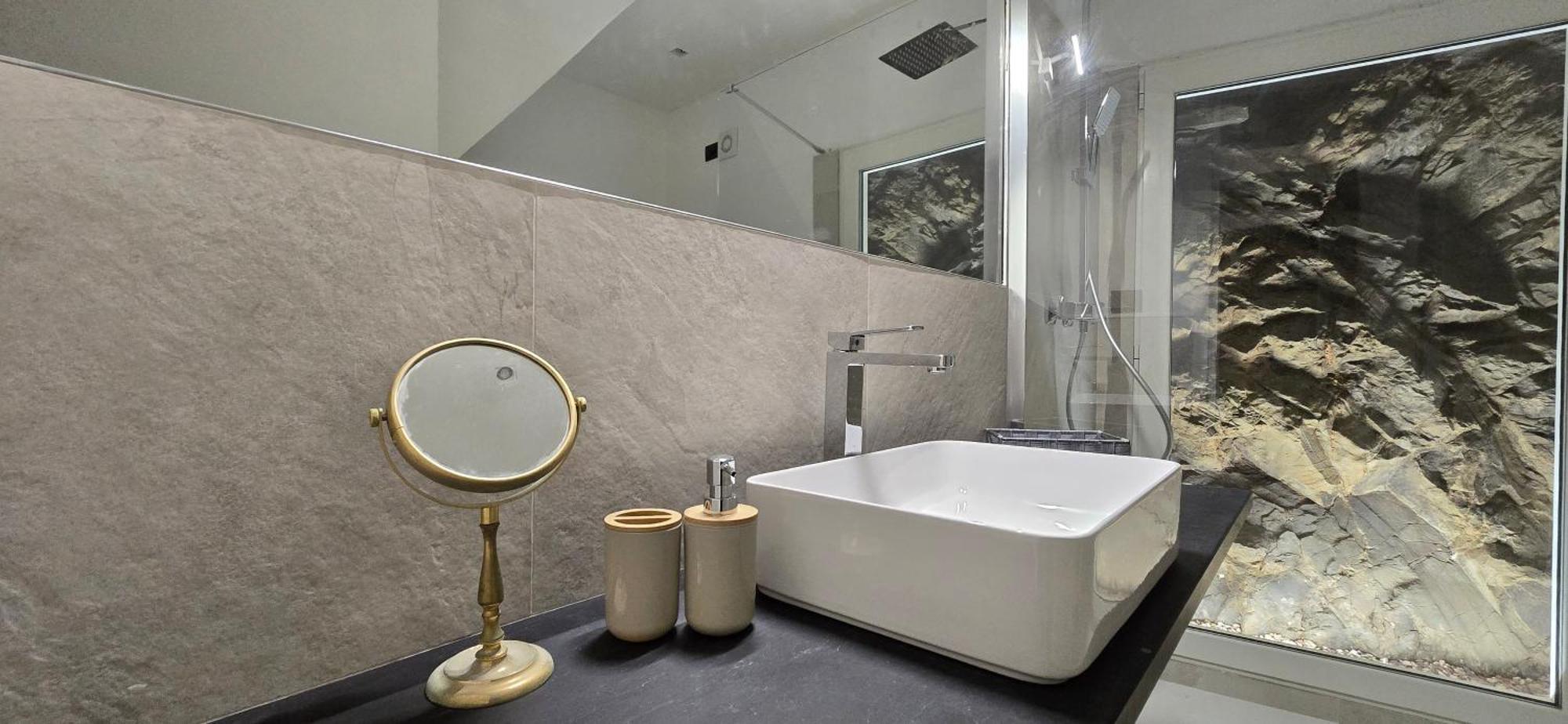 The White Cave- Bluchalet Riomaggiore Bagian luar foto
