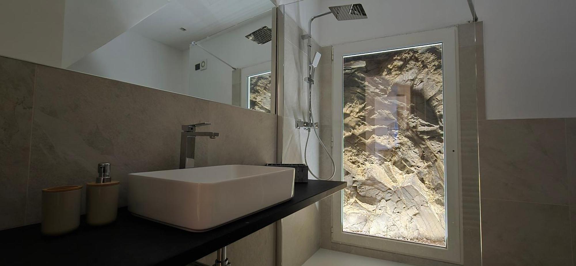 The White Cave- Bluchalet Riomaggiore Bagian luar foto