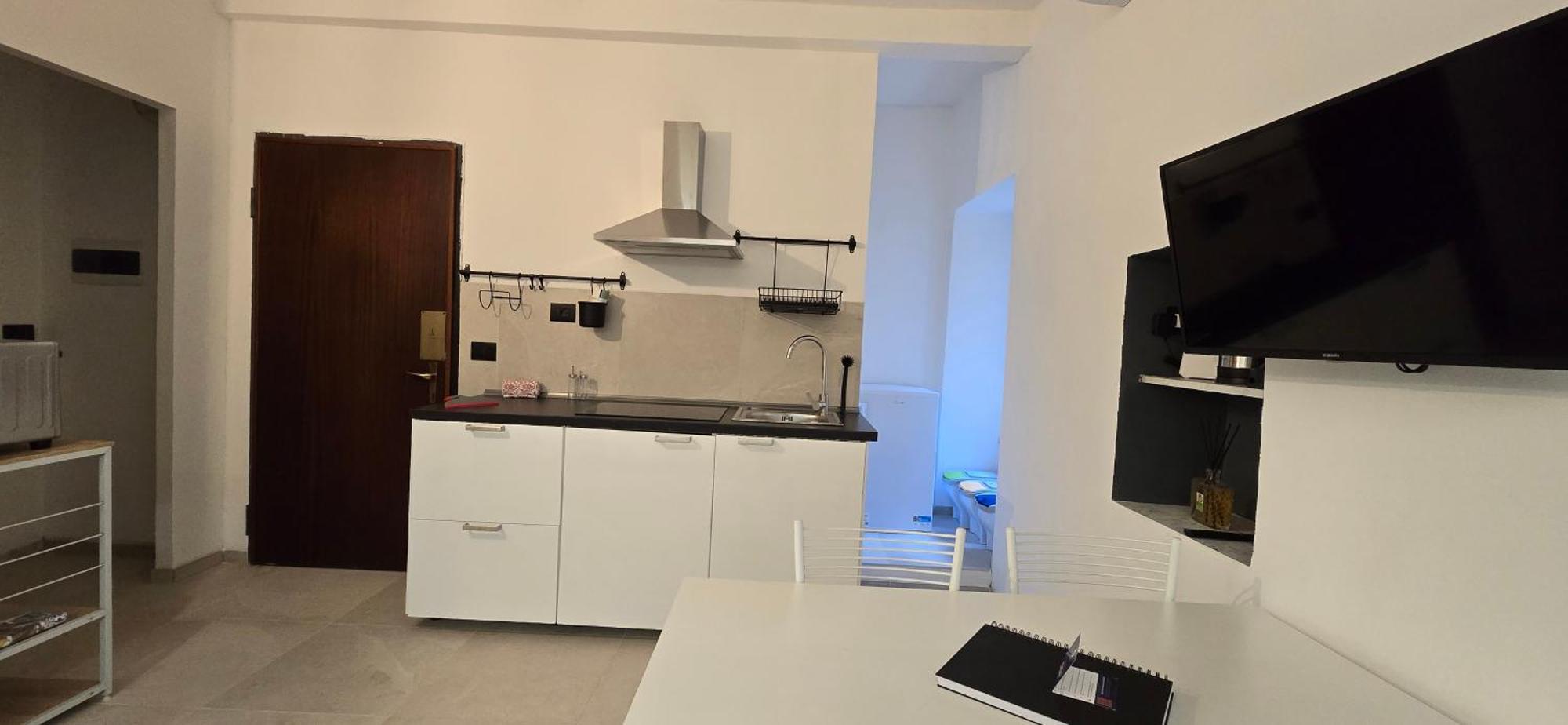 The White Cave- Bluchalet Riomaggiore Bagian luar foto
