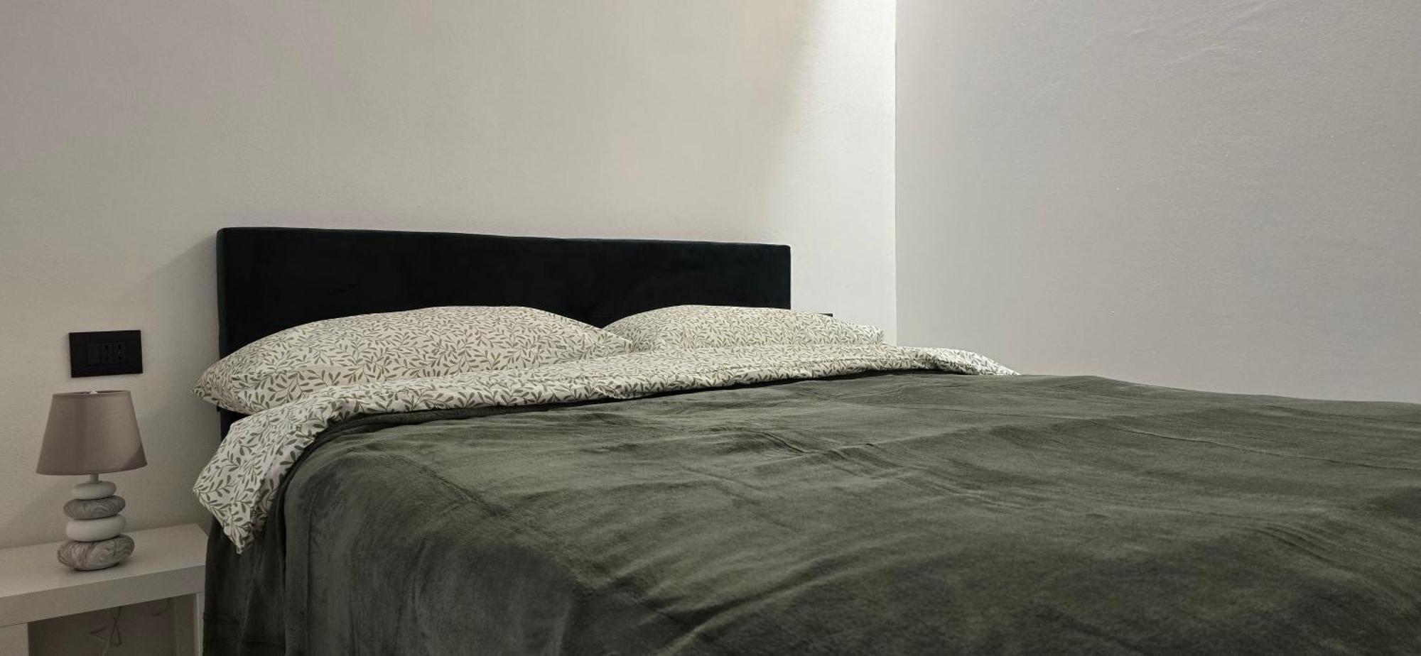 The White Cave- Bluchalet Riomaggiore Bagian luar foto